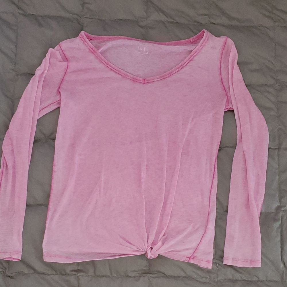 GAP tee shirt